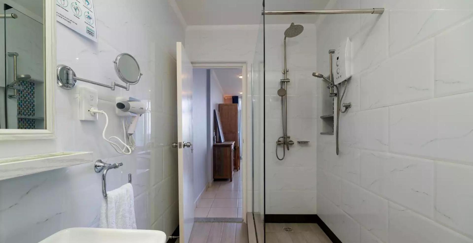 Beau Vallon Studios - Apartments Vacation Rentals ヴィクトリア エクステリア 写真