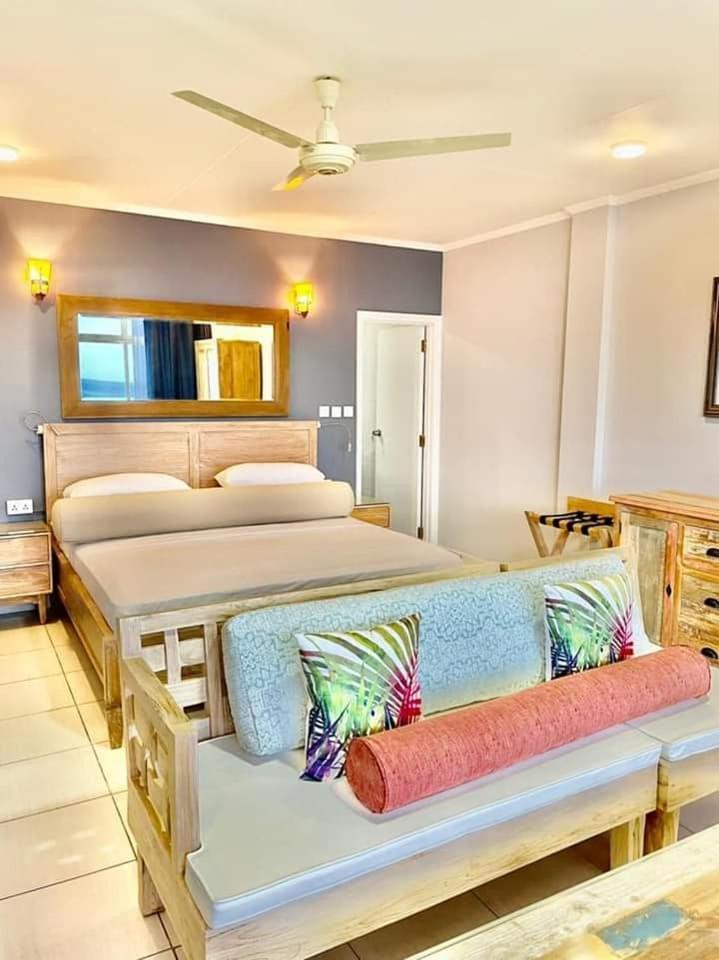 Beau Vallon Studios - Apartments Vacation Rentals ヴィクトリア エクステリア 写真